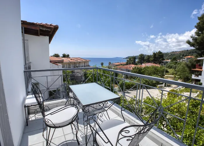 Maison Ciel Апартаменты *